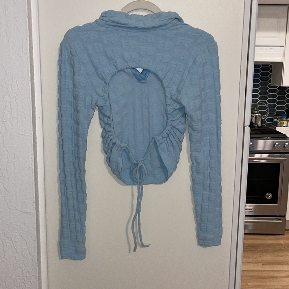Frankie's Bikinis Light Blue Long Sleeve Textured Polo Top - Picture 3 of 5
